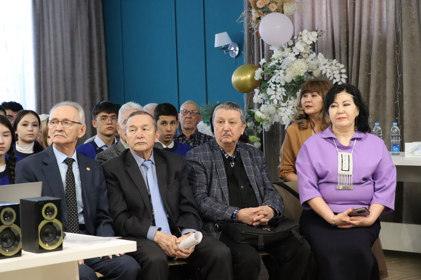 “Халыҡтар дуҫлығы нигеҙе - Рәсәйҙең быуатлыҡ тарихы”