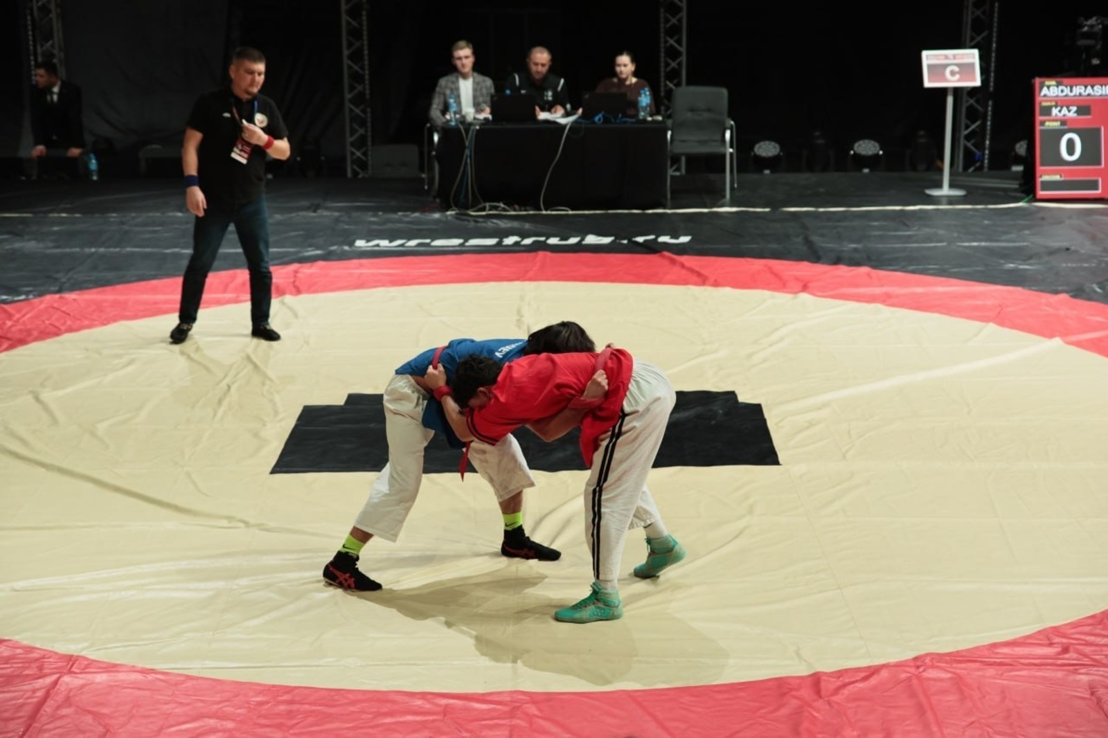 Баш ҡалабыҙҙа билбау көрәше буйынса Донъя кубогы башланды