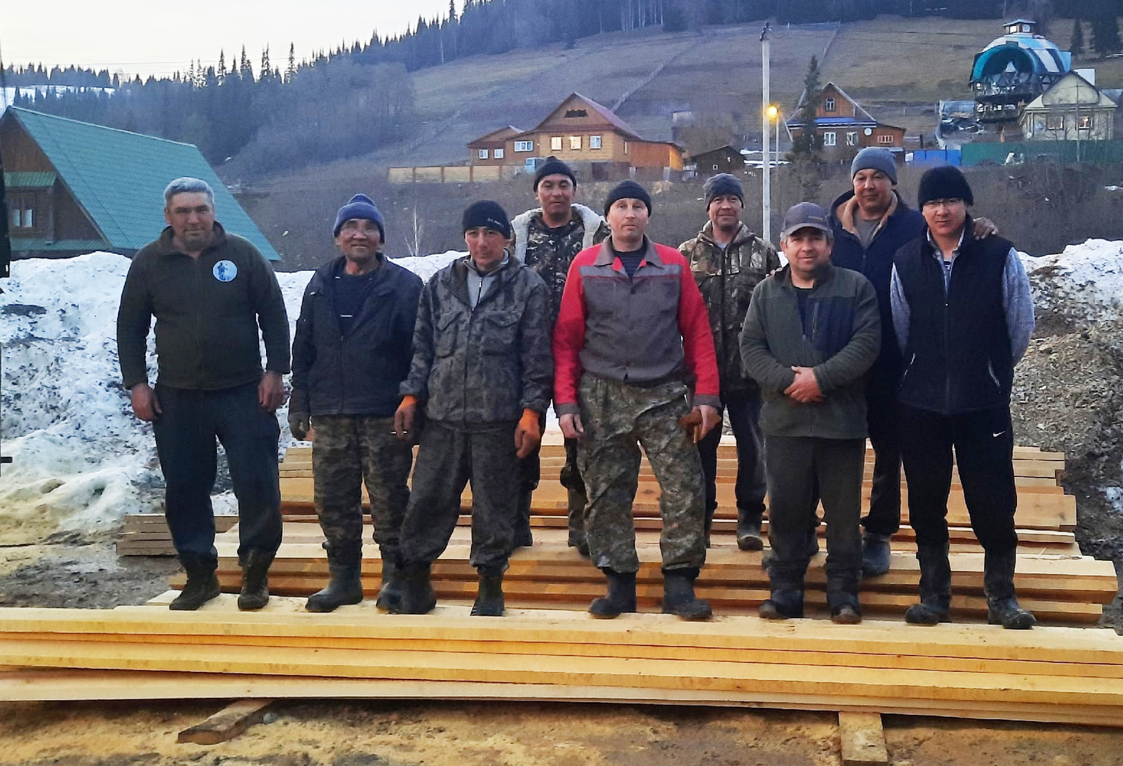 Оло Еңеүгә тос өлөш