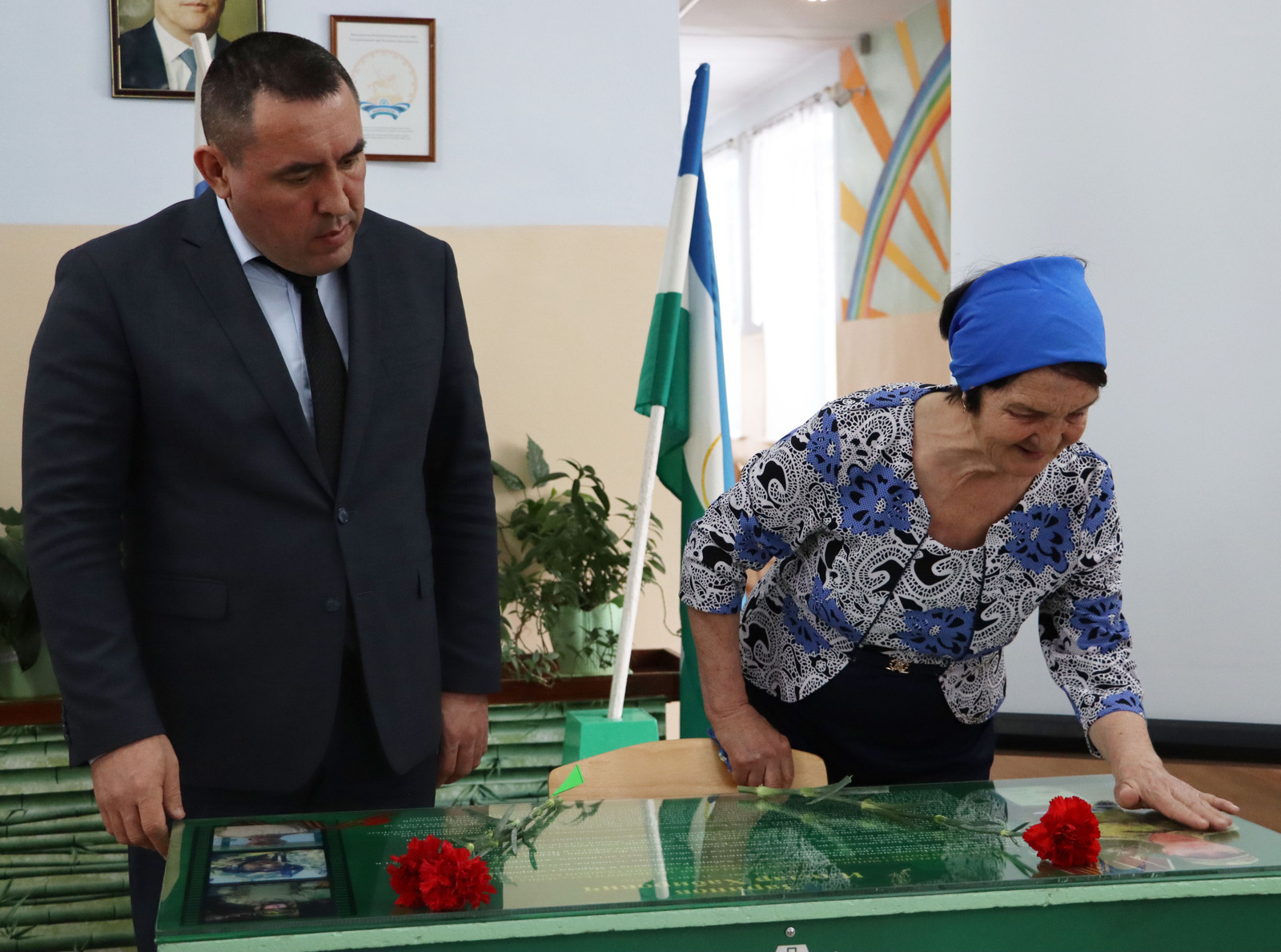 “Герой партаһы” иҫтәлек һаҡлай