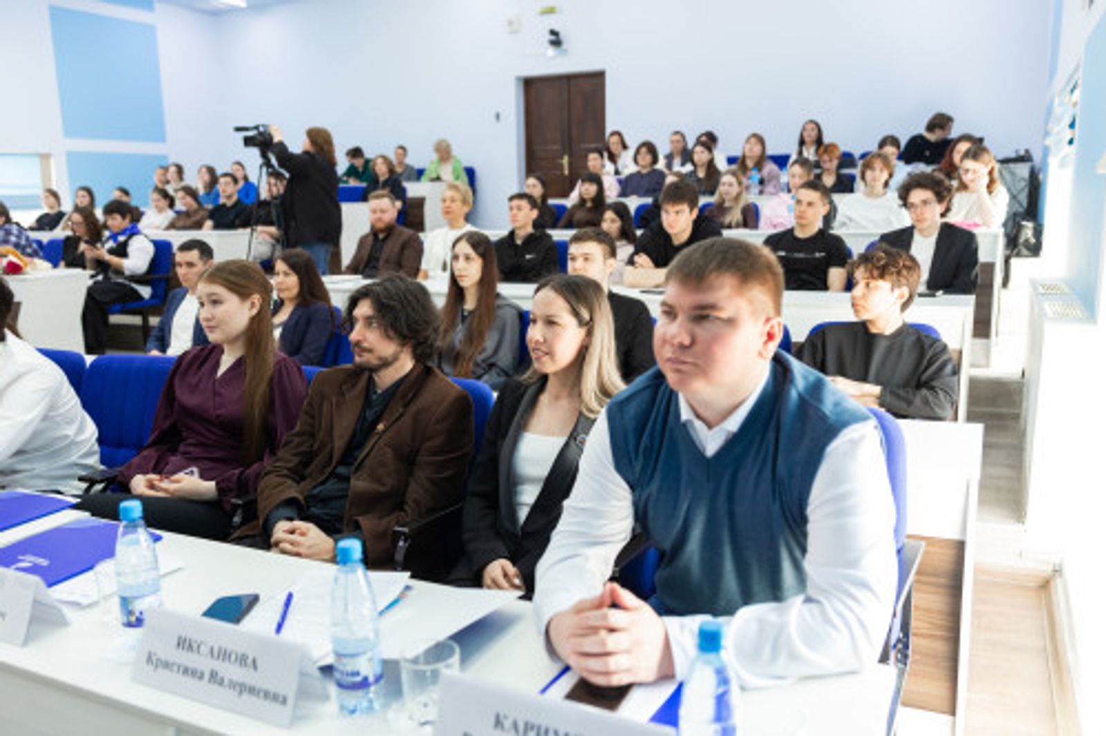 Резидент собрал молодых ученых шести стран на Евразийский елодежный форум